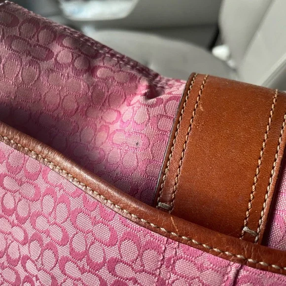 Rare Pink and Brown Coach SoHo - Picture 12 of 13